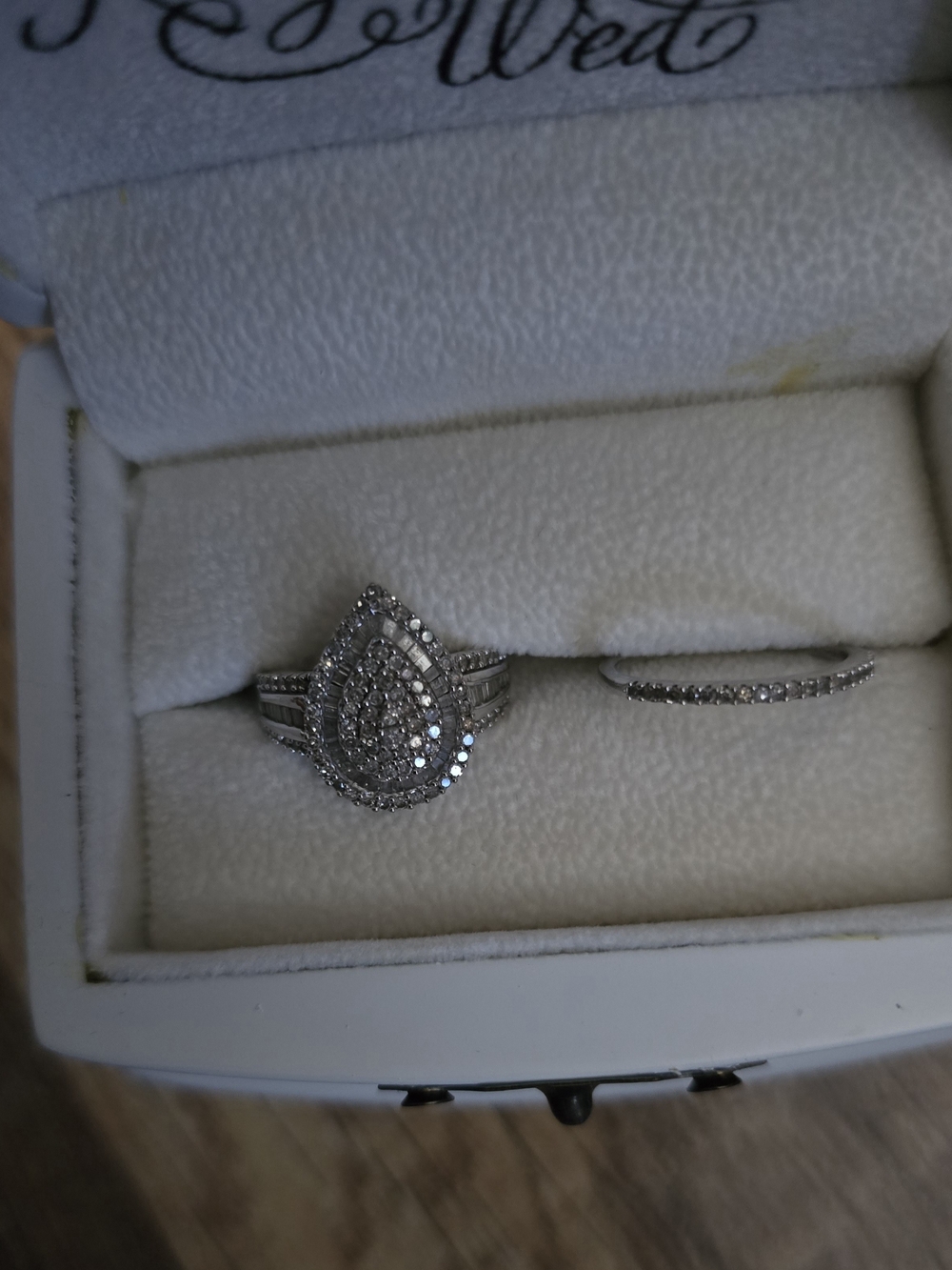 1 1/4 CTW Diamond Teardrop Halo Bridal Set